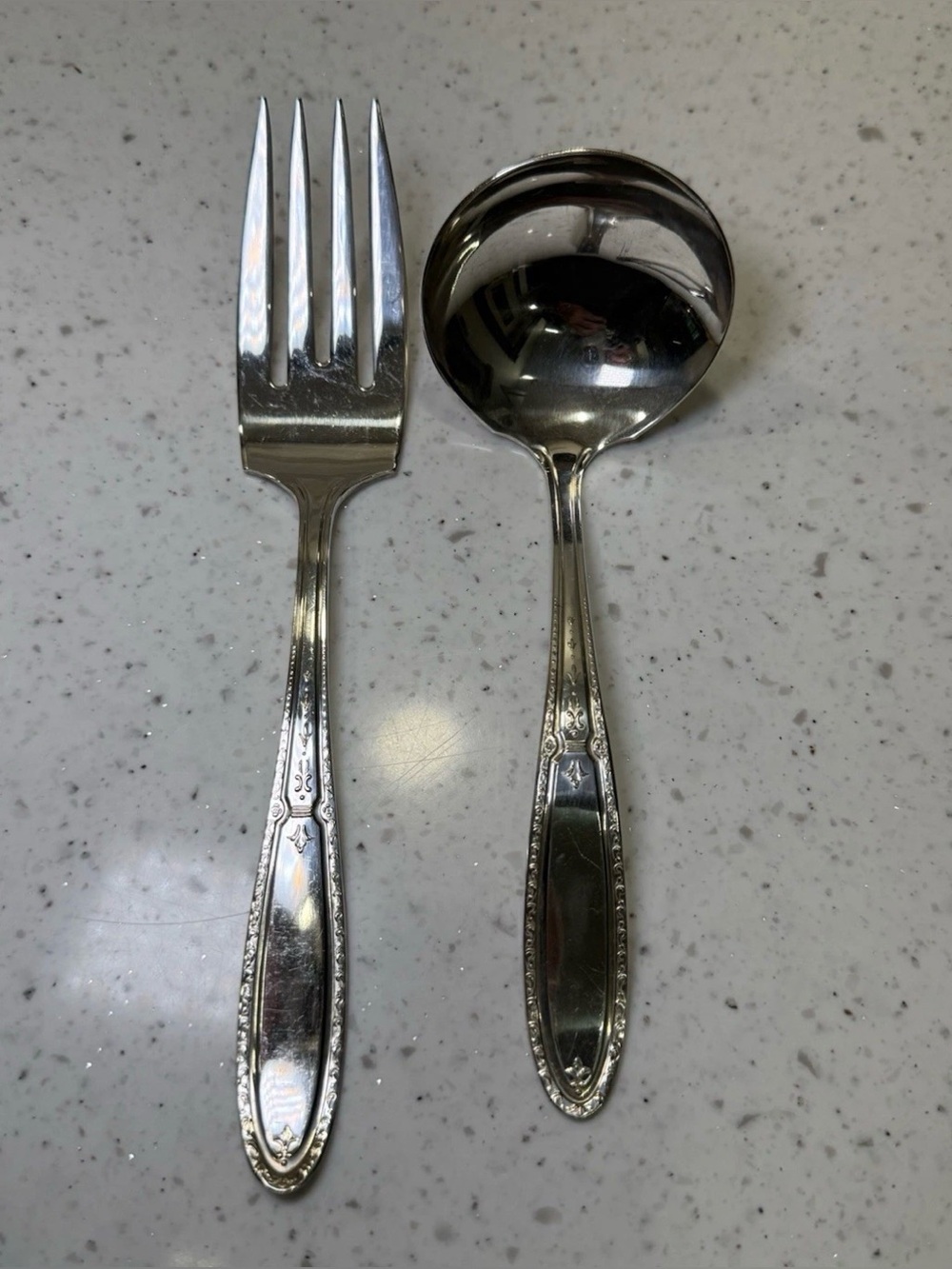 Vintage International Silver Co Serving Fork /
Ladle - Isabella Pattern US 1913